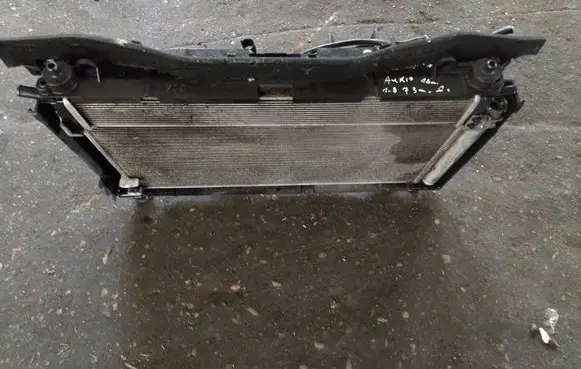 Toyota Auris E180 Radiator set 160400T540 181127