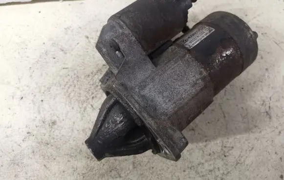 Mitsubishi Space Star Starter motor M000T81284