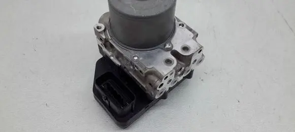 Toyota RAV 4 (XA40) ABS Pump 8954142581