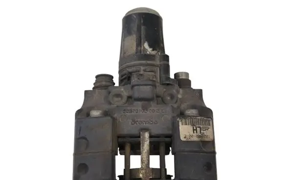 Tesla Model S Rear brake caliper 102125200E