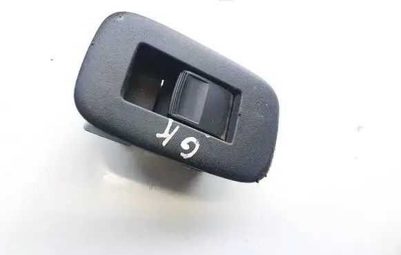 Toyota Auris 150 Electric window control switch 