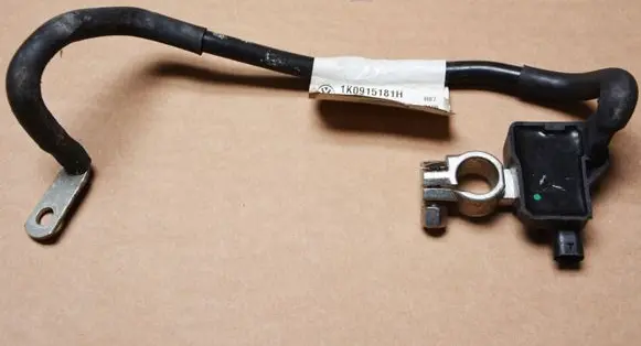 Volkswagen PASSAT CC Negative earth cable (battery) 1K0915181H