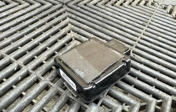 Ford Mustang VI Aerial antenna amplifier FR3T19H464AC