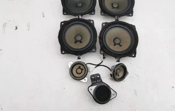 Hyundai i40 Audio system kit 963303V000 963903Z000