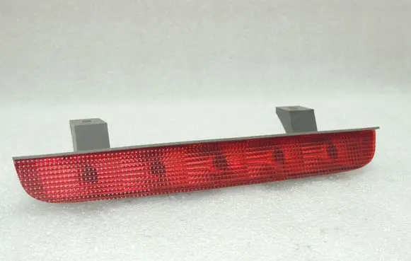 Suzuki Grand Vitara I Third/center stoplight 3581082D10