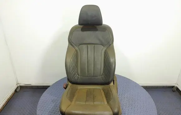 Audi A4 S4 B7 8E 8H Front driver seat 