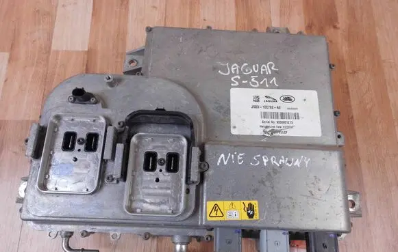 Jaguar I-Pace Voltage converter/converter module J9D310C762AE 9200001213 A50200846