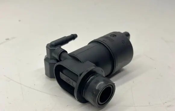 Peugeot 308 Windscreen/windshield washer pump 9641553880 9641553980