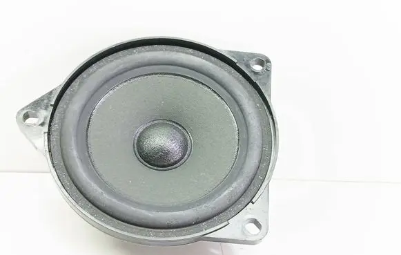 BMW 5 F10 F11 Parcel shelf speaker 9239183 16014910