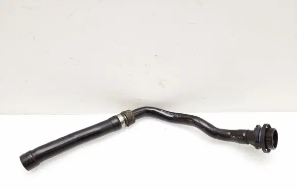 Mercedes-Benz C W205 Breather/breather pipe/hose A6510105811