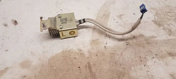 Toyota Prius (XW20) Heater blower motor/fan resistor 0567770840 4453547050