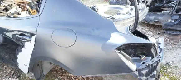 Maserati Ghibli Fender