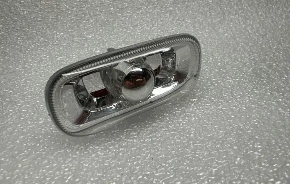 Audi A6 Allroad C5 Front fender indicator light 8E0949127