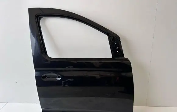 Volkswagen Caddy Front door 2K7831312E