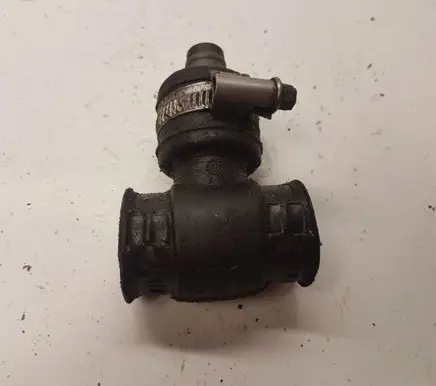 Breather/breather pipe/hose