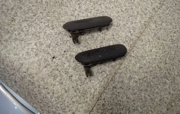 Nissan Micra Sliding door exterior handle