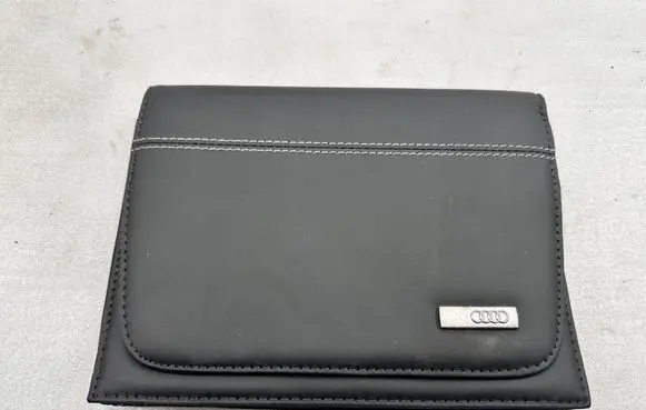 Audi A8 S8 D4 4H Sunglasses storage box 