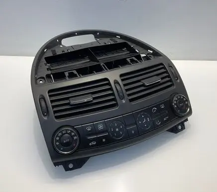 Mercedes-Benz E W211 Climate control unit 2118300385 00111304 HW0303