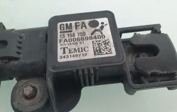 Opel Zafira B Airbag deployment crash/impact sensor 13158750