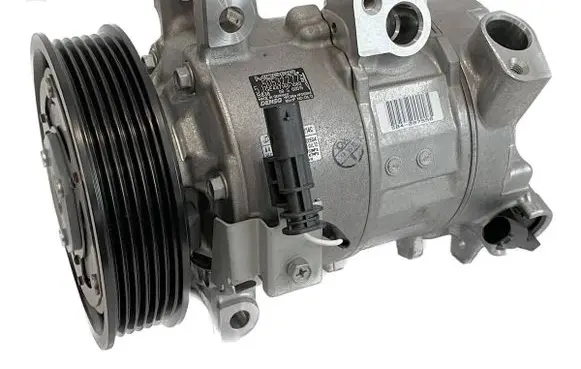 Alfa Romeo Giulia Air conditioning (A/C) compressor (pump) 50532277 4472500801