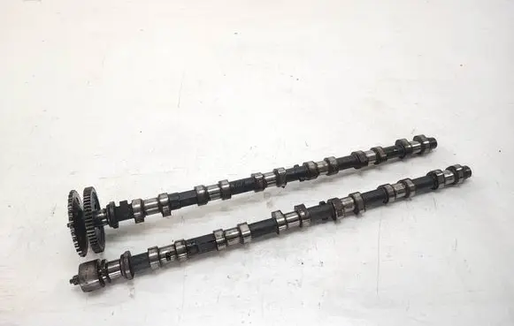 BMW 7 E65 E66 Camshaft 7788781 7788782