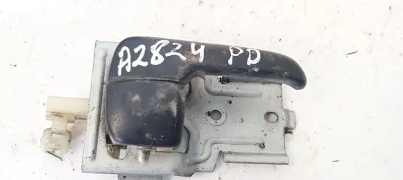Mazda 323 F Front door interior handle mdh201