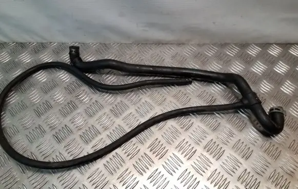 Mercedes-Benz S W221 Engine coolant pipe/hose A2218301496