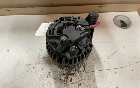 Volvo V70 Generator/alternator 9459092 0124515054