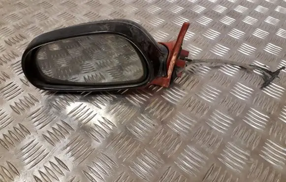 Mazda 626 Front door electric wing mirror E13010519