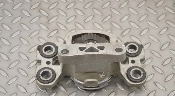 Land Rover Range Rover Evoque L538 Engine mount bracket BJ327M121AD