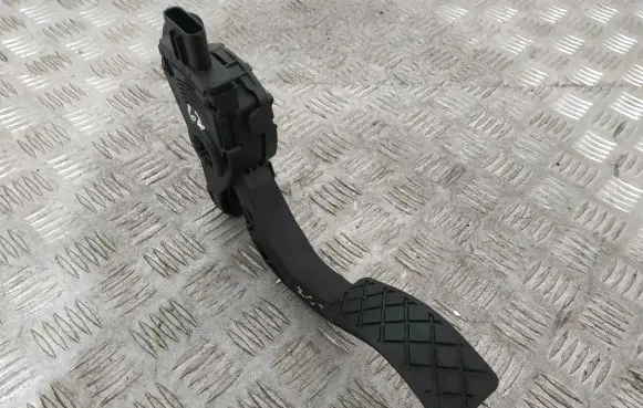 Audi A6 S6 C7 4G Accelerator throttle pedal 8K1723523A 6PV00950521