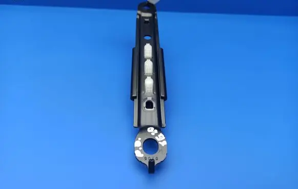 Lexus IS 220D-250-350 Seat belt adjustment motor E563003