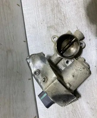 Skoda Octavia Mk3 (5E) Throttle valve 04L131501M