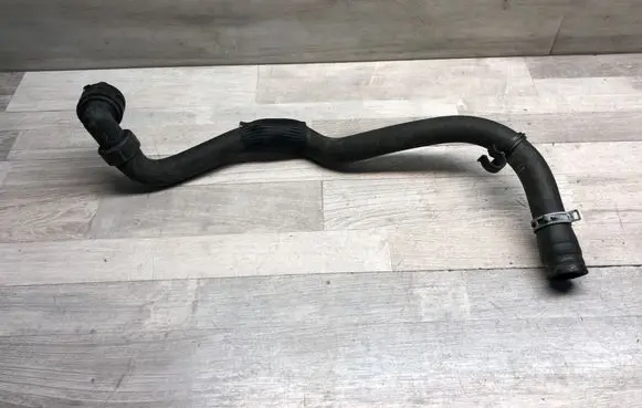 Volvo V60 Engine coolant pipe/hose BG918260AB