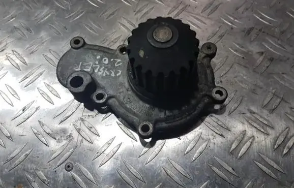 Chrysler Neon I Water pump 4667662 nenustaty
