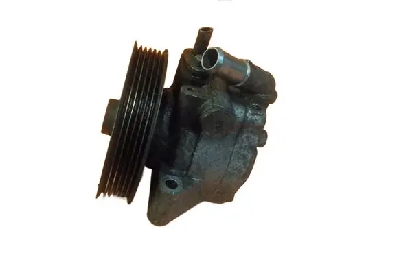 Volvo S80 Power steering pump 7G913A696HB