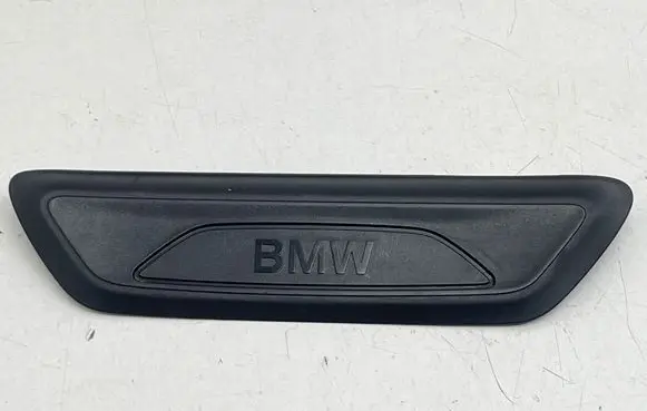 BMW X1 F48 F49 Rear sill trim cover 19074910 51477349673 602513