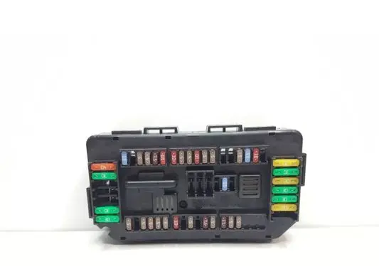 BMW 4 F32 F33 Fuse box set 9389068