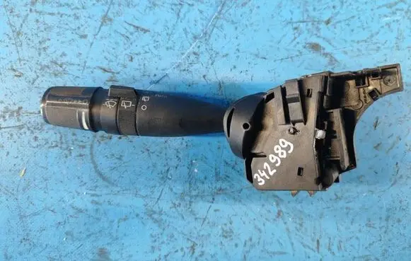 Dodge Grand Caravan Gear shift switch/knob 56046118AD