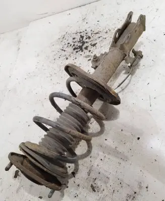 Toyota Auris 150 Front shock absorber with coil spring
