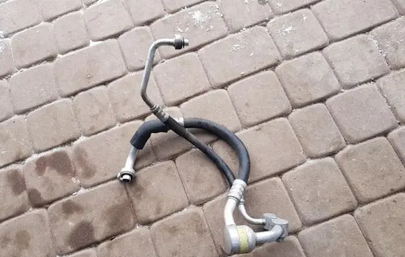Opel Zafira C Air conditioning (A/C) pipe/hose 13254577