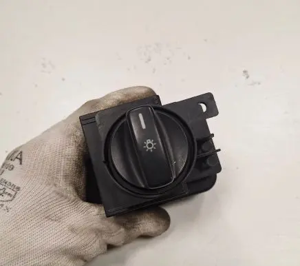 Mercedes-Benz A W169 Light switch 1695453004 32221501 1460273