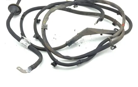 Positive cable (battery)
