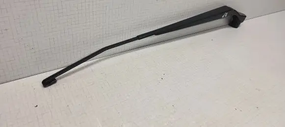 Jeep Grand Cherokee Front wiper blade arm P21587859NWB 21587859 P2158