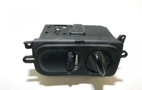 Ford Escort Light switch