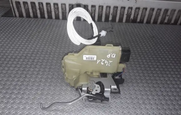 Audi A6 S6 C5 4B Front door lock