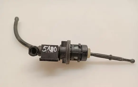 Skoda Yeti (5L) Clutch master cylinder 1K0927810D