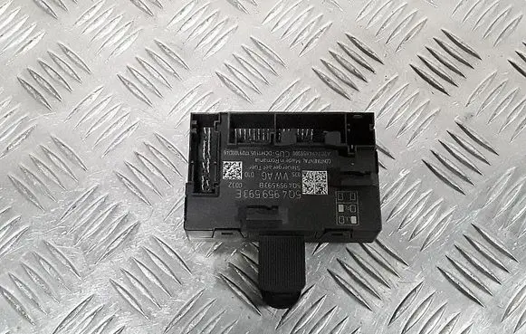 Seat Ateca Door control unit/module 5q4959593e 5q4959593b