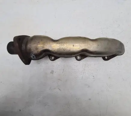 Audi A6 S6 C5 4B Exhaust manifold 059253034