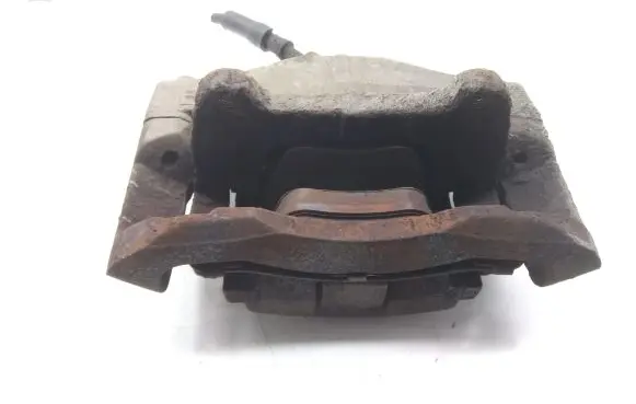 Volvo XC90 Front brake caliper